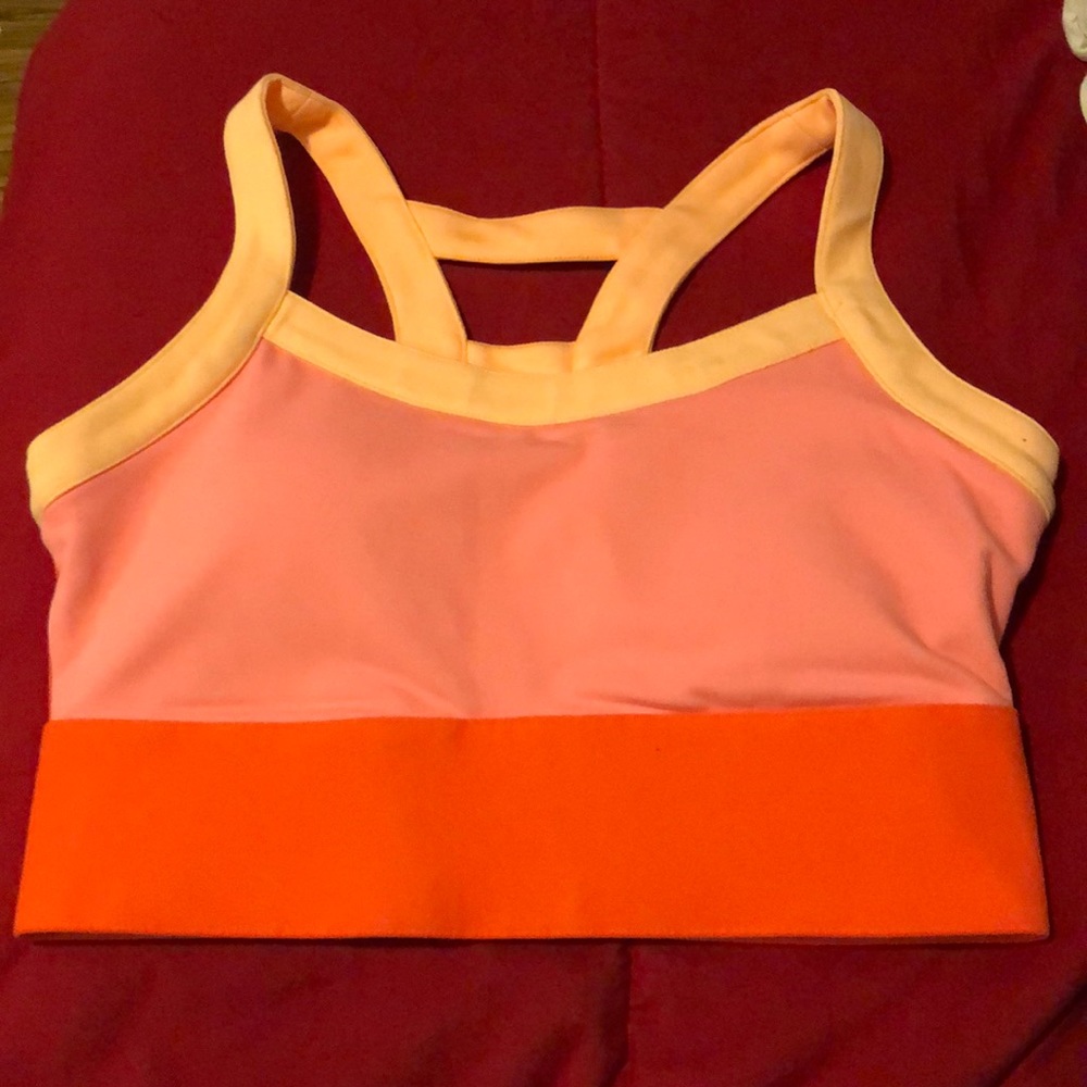 Sports bra
